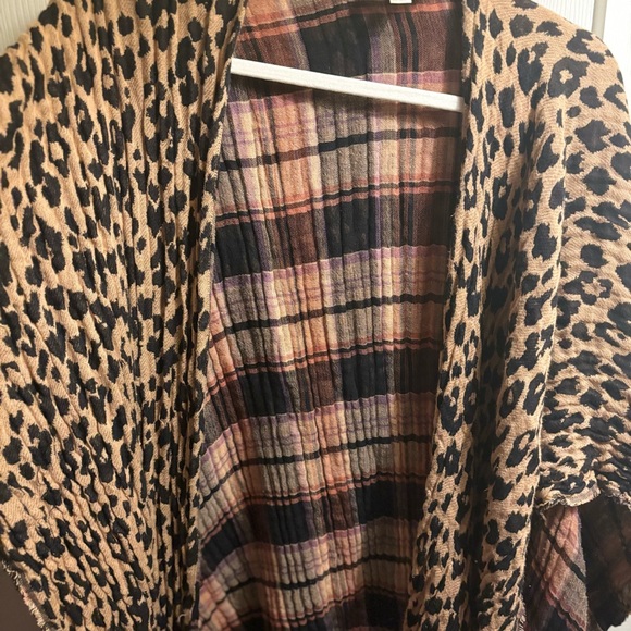 Loft reversible wrap - Picture 2 of 3